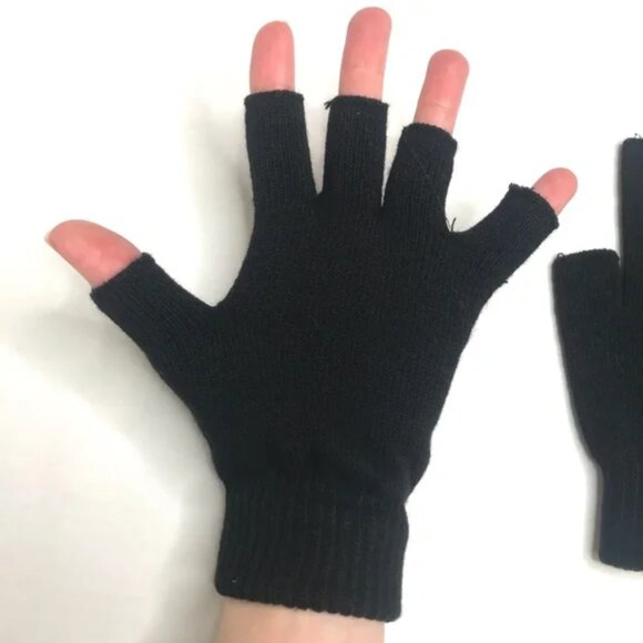 Black Fingerless Gloves Knit Hand Warmers Cut Off Fingers Texting Warm Womens OS - Picture 4 of 5